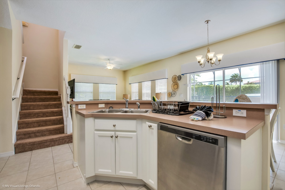 Bella Vida Resort 13