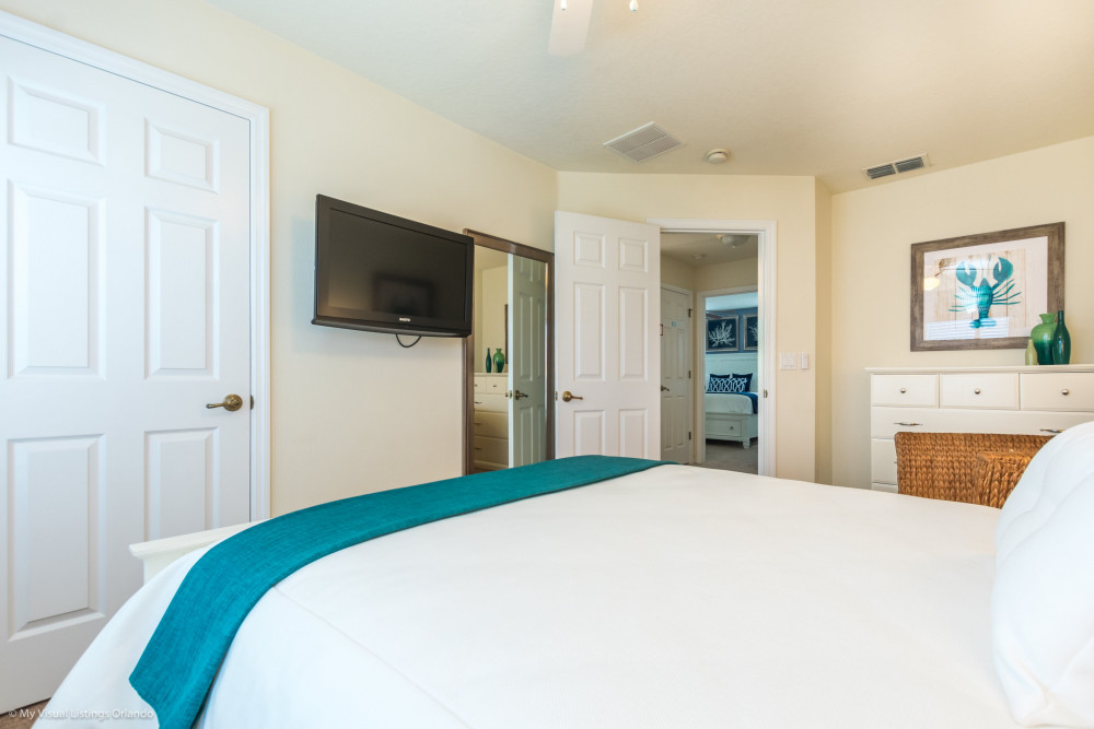 Bella Vida Resort 13