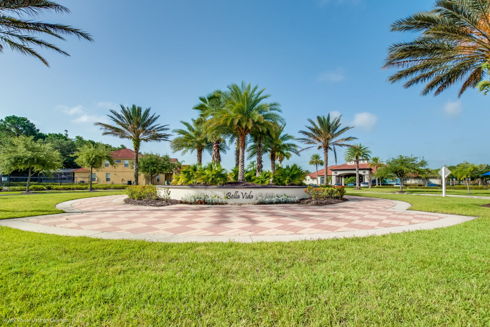 Bella Vida Resort 13