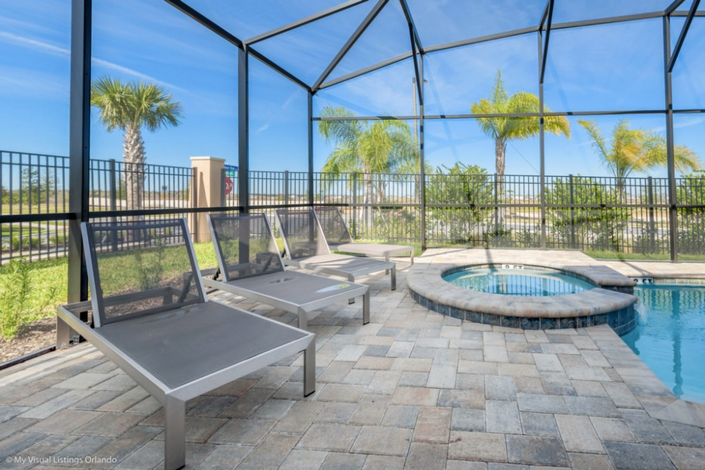 Solara Resort 42