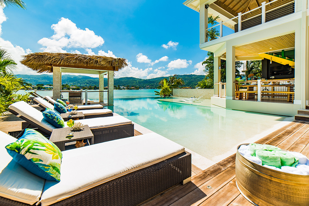 Everything Nice by the Sea