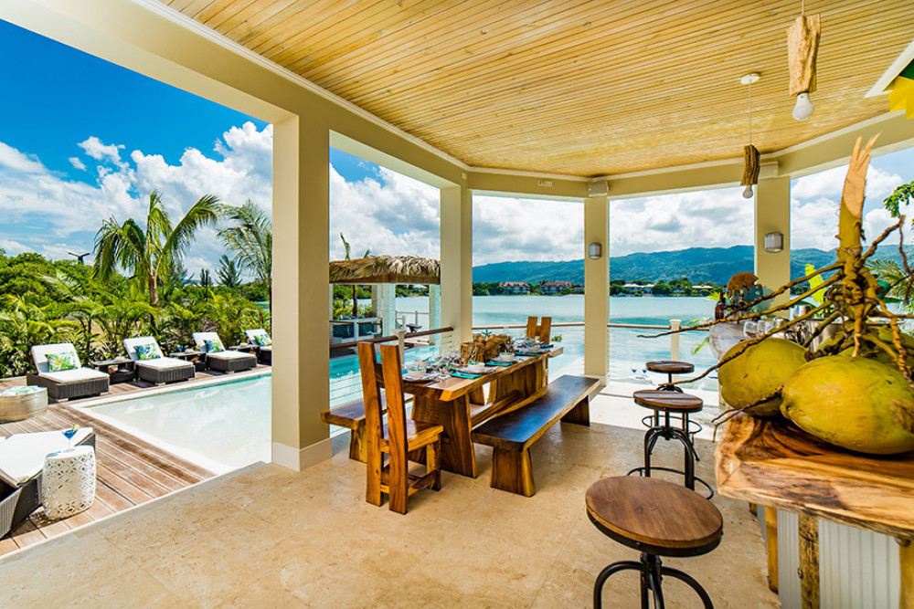 Everything Nice by the Sea