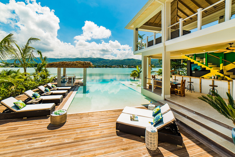 Everything Nice by the Sea