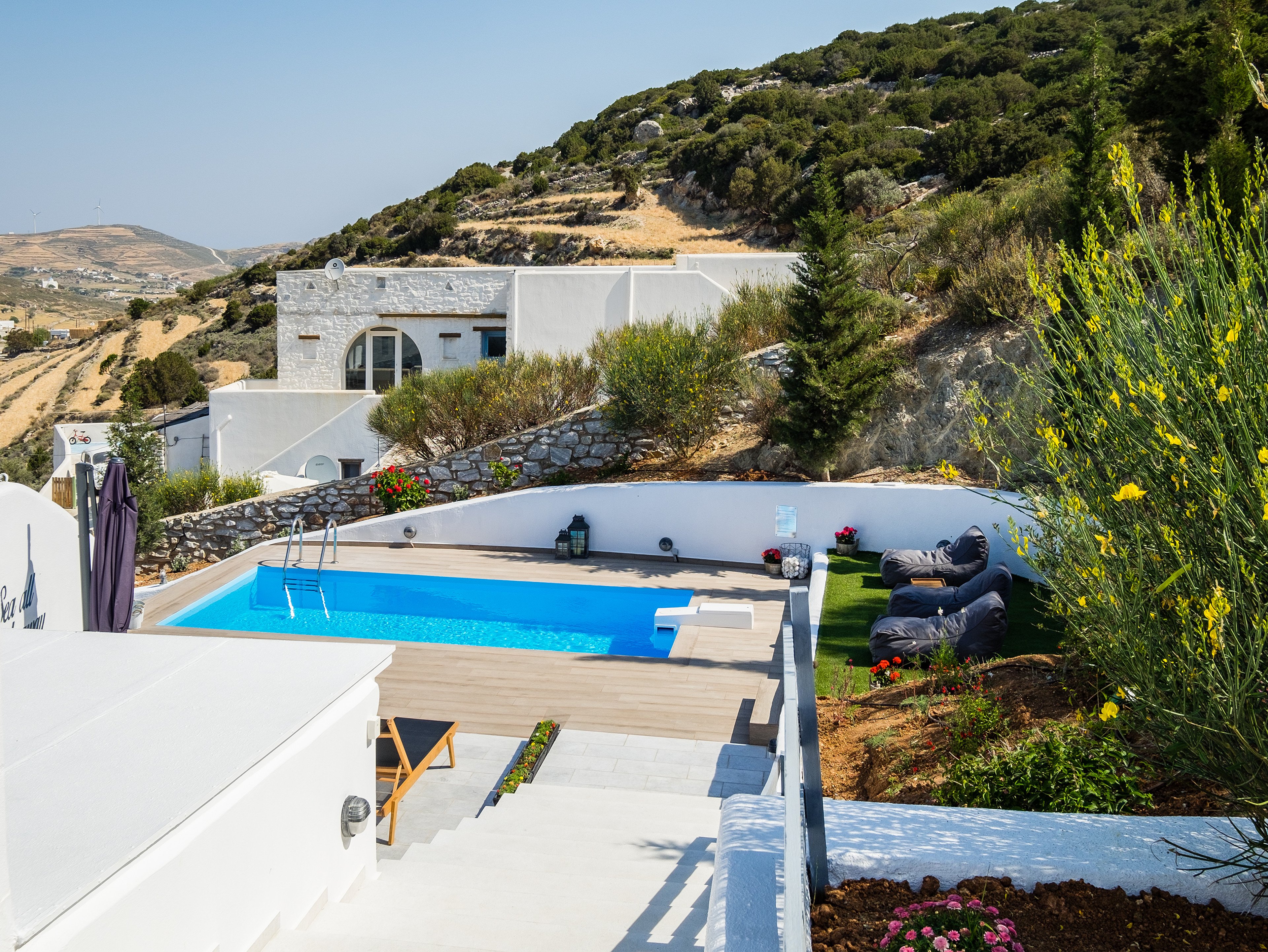Villa Thetis - Paros luxury villas to rent with a view