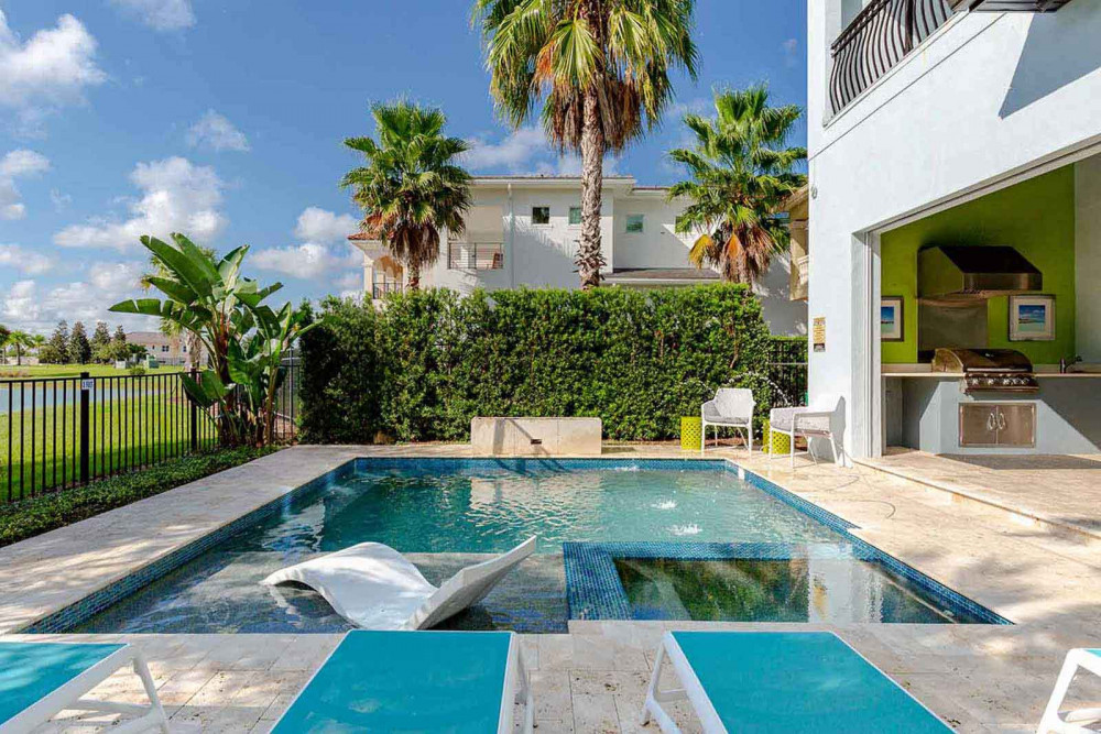 Reunion Resort 195