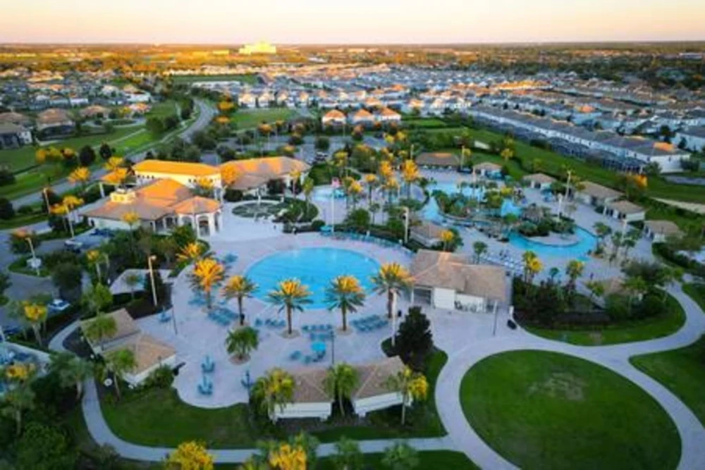 Championsgate 433