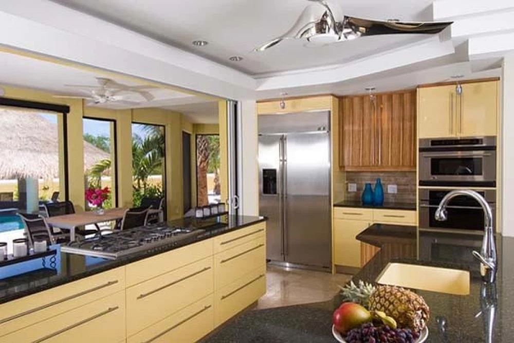 Pelican Vista