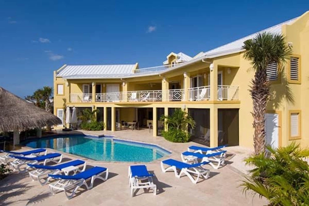 Pelican Vista
