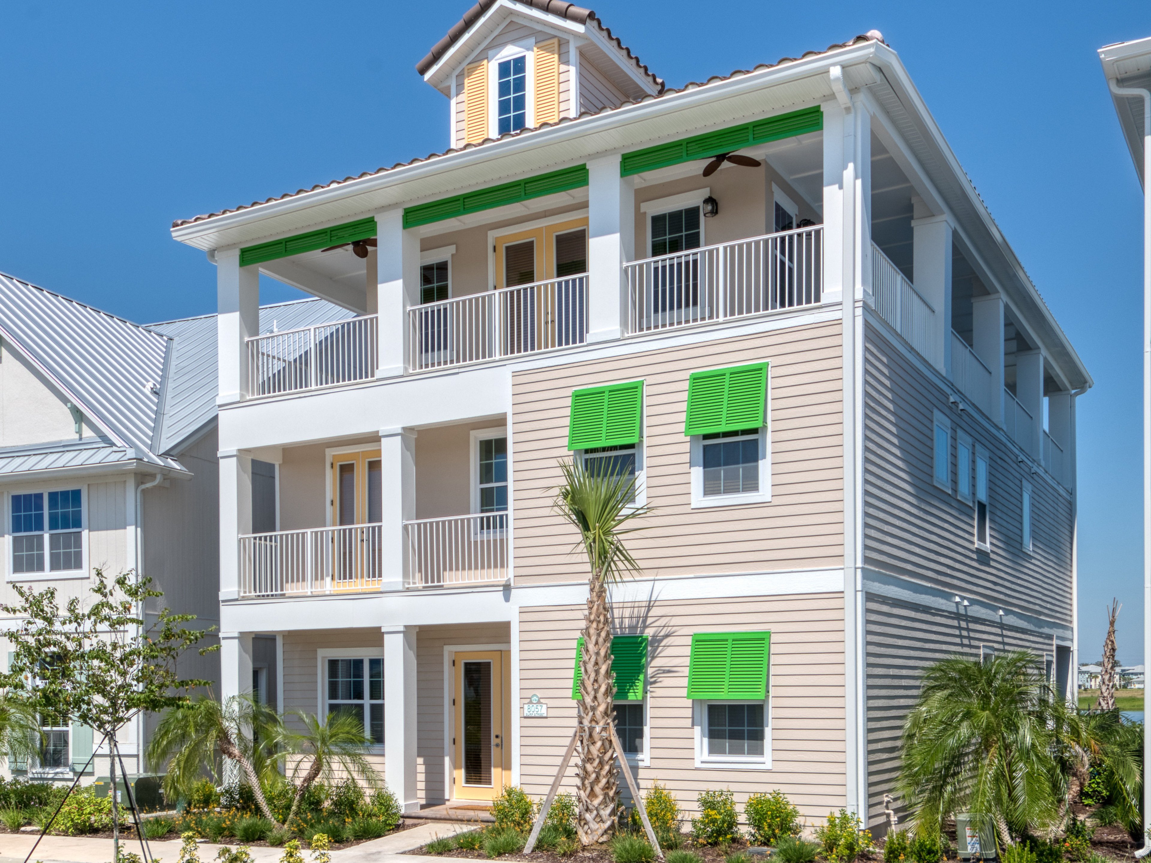 Margaritaville 101  - Lake house rentals for vacations