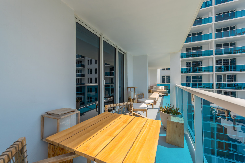 Miami 6