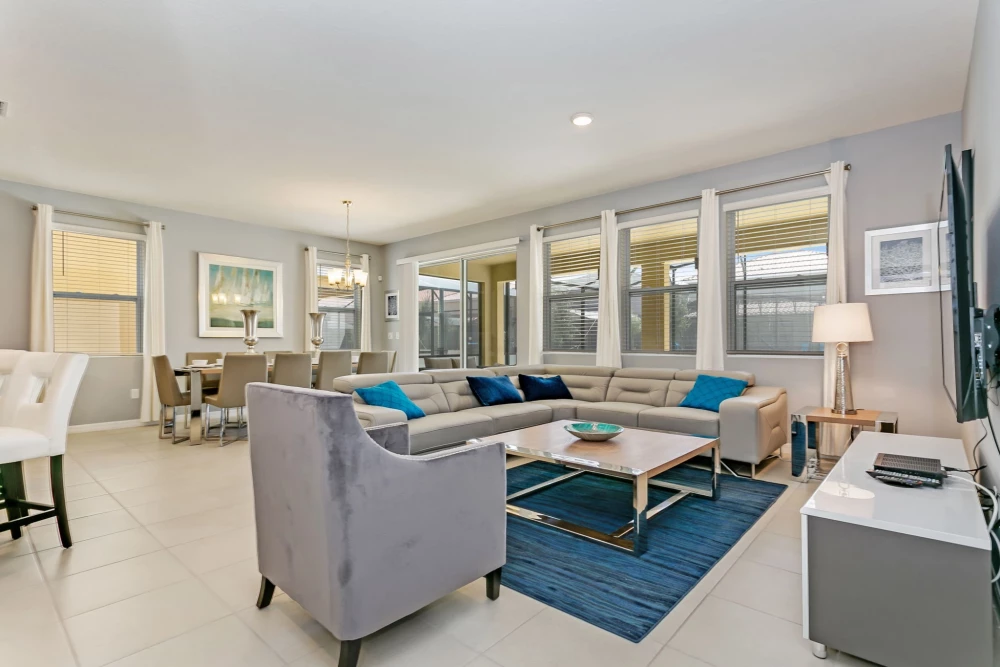 Solterra Resort 352