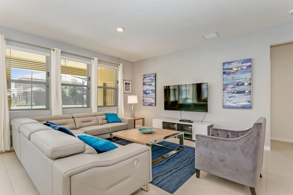 Solterra Resort 352