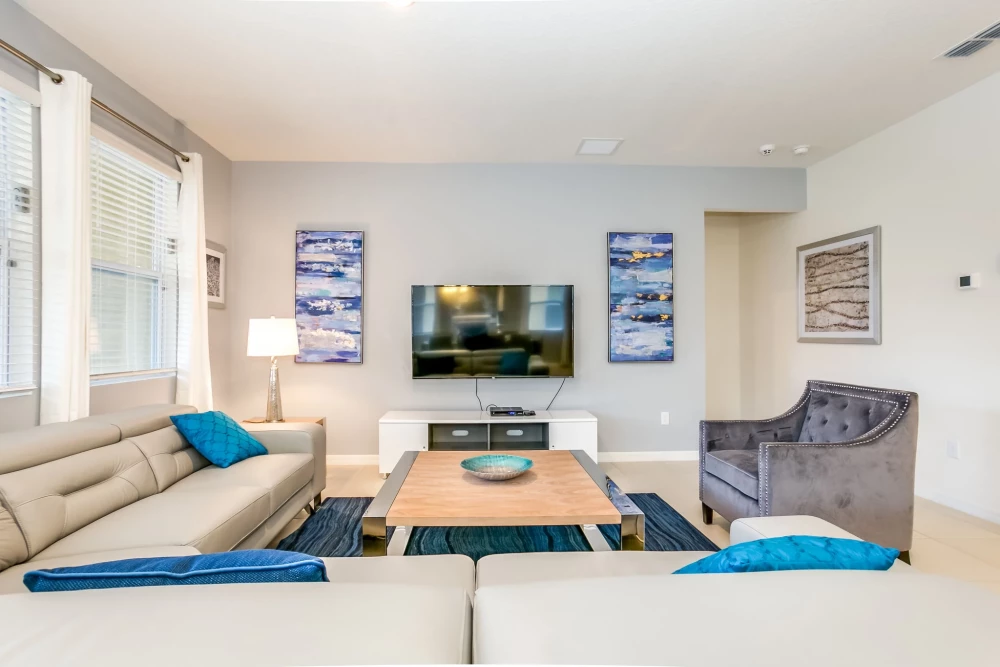 Solterra Resort 352