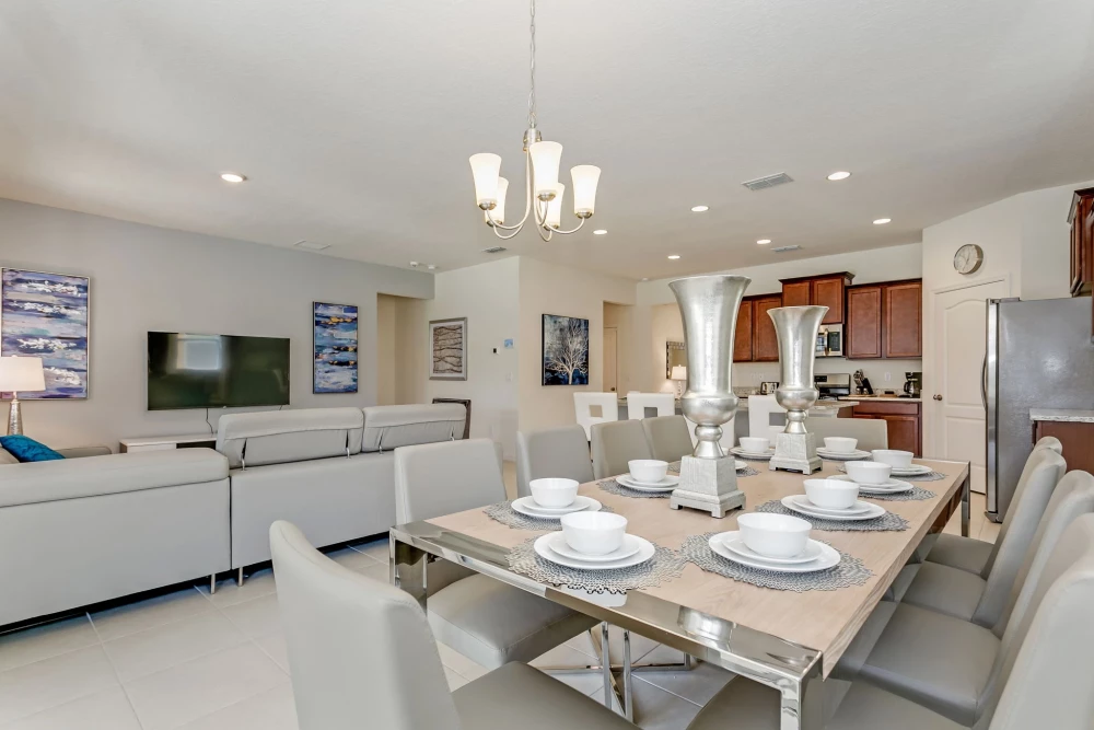 Solterra Resort 352