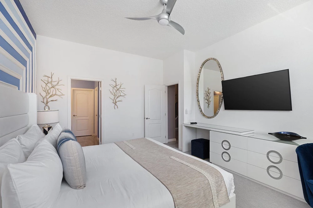 Solterra Resort 367