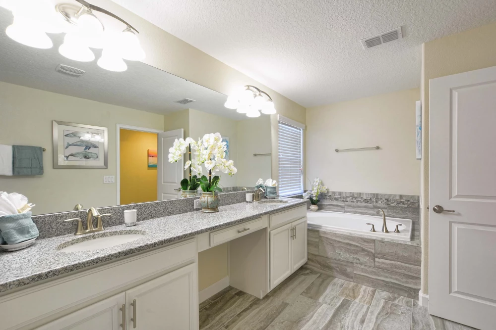 Solterra Resort 39