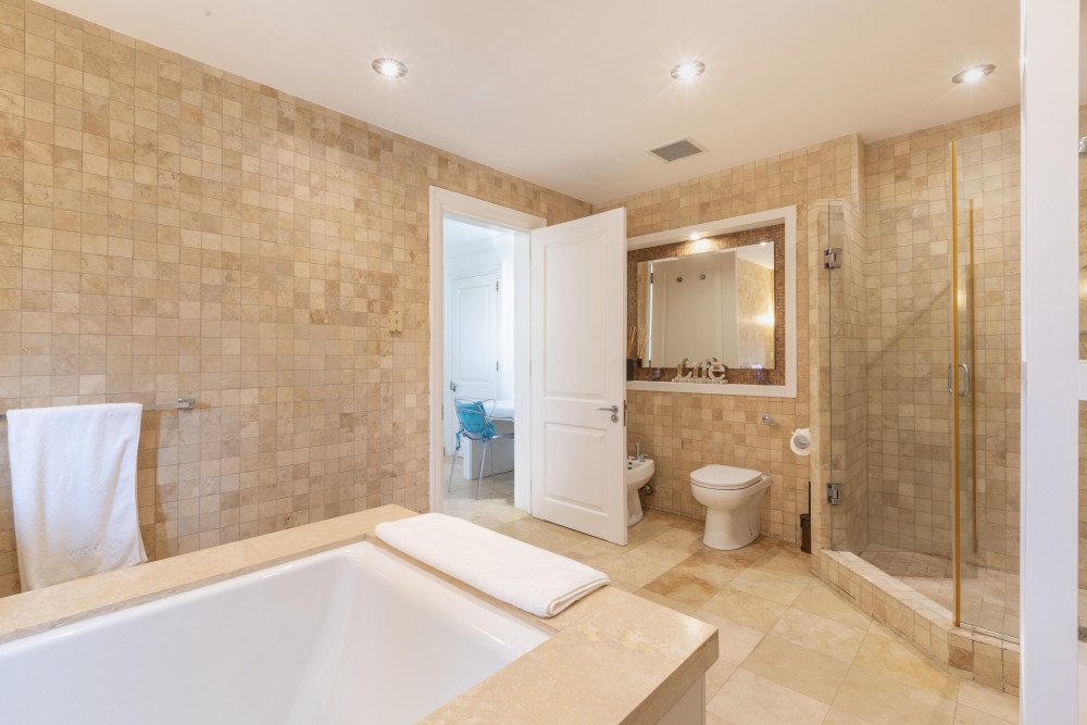 Paradise at Sandy Cove