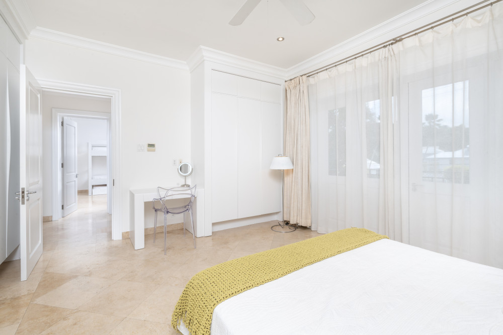 Paradise at Sandy Cove