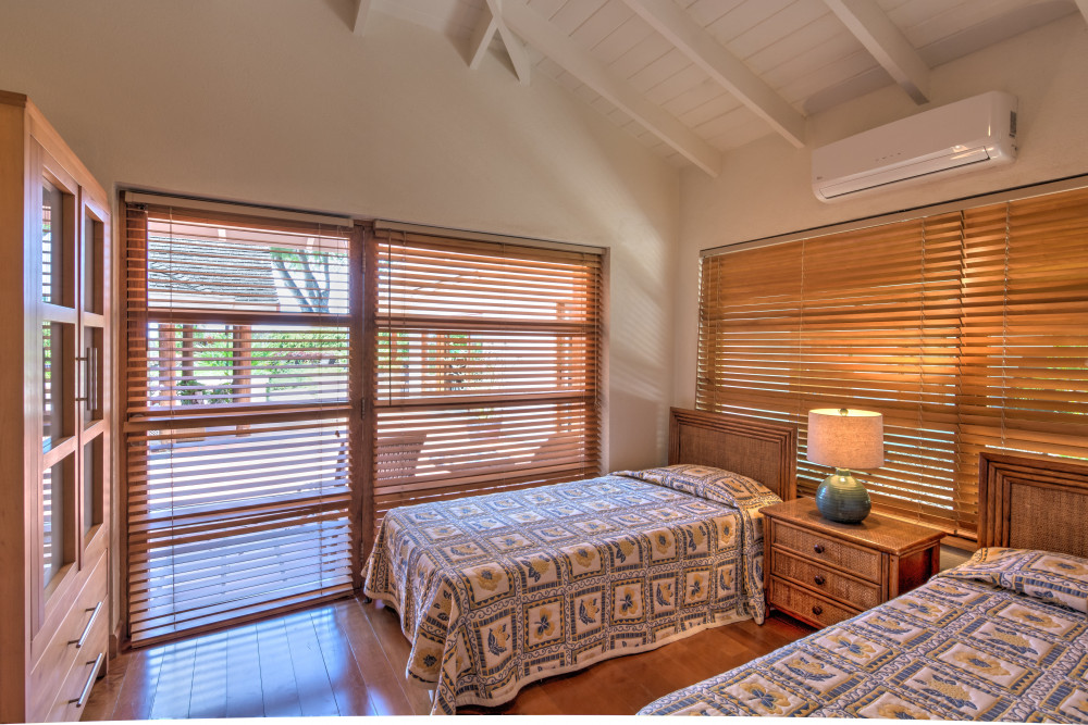 Thespina - Church Point