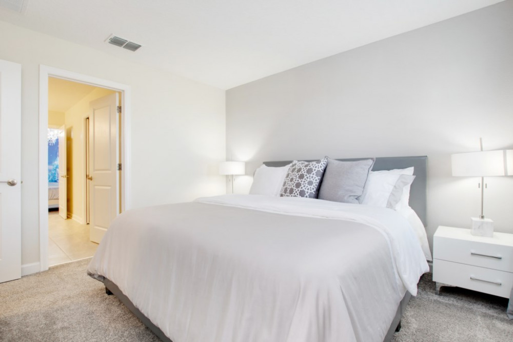Championsgate 330