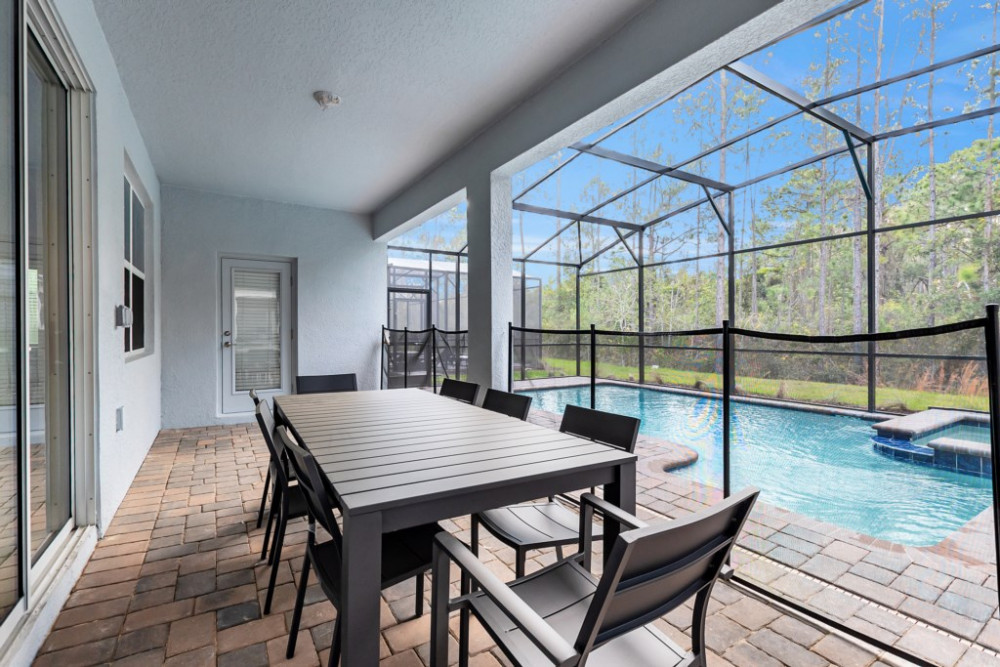 Storey Lake Resort 402