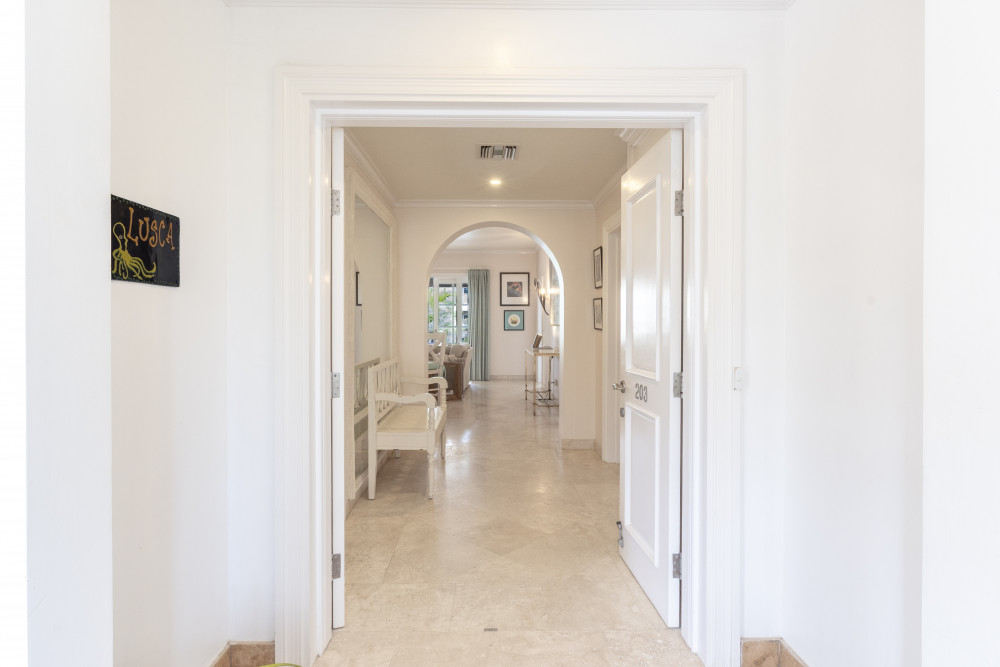 Schooner Bay 203 - Lusca