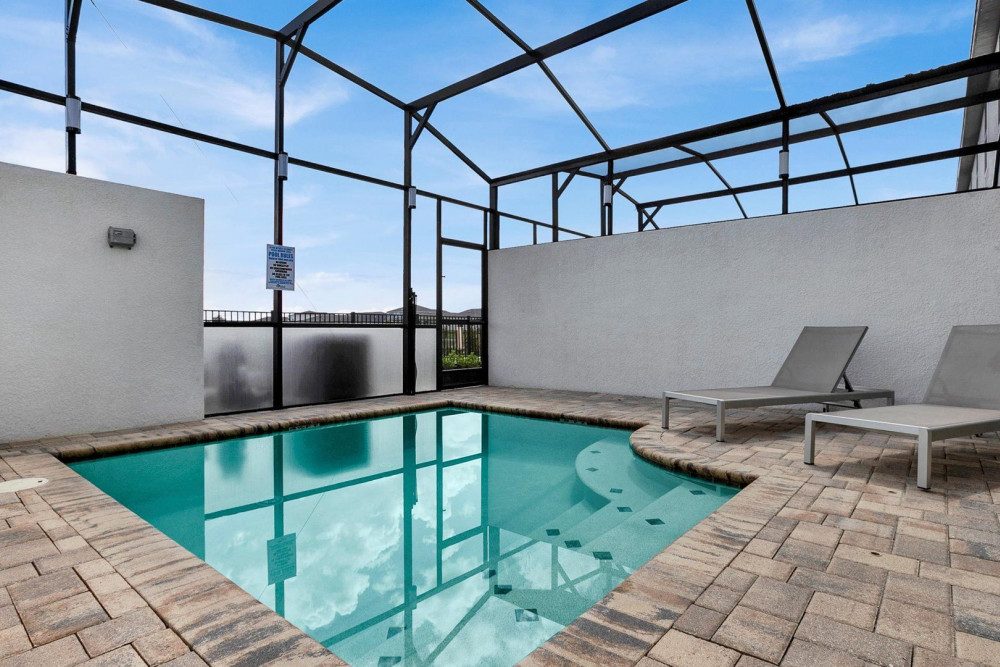 Solara Resort 340