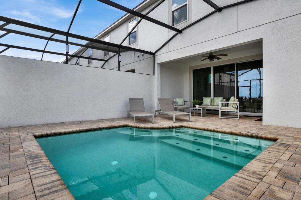 Solara Resort 340