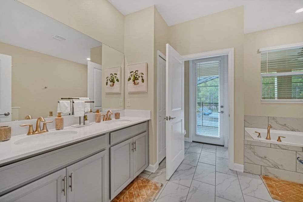 Storey Lake Resort 634