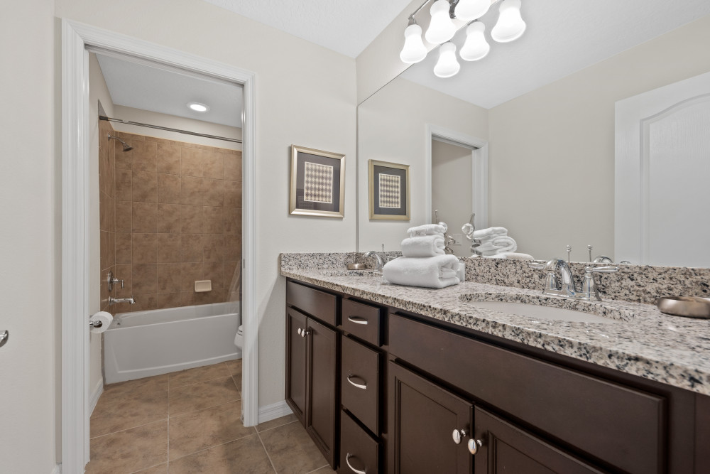 Windsor At Westside 400