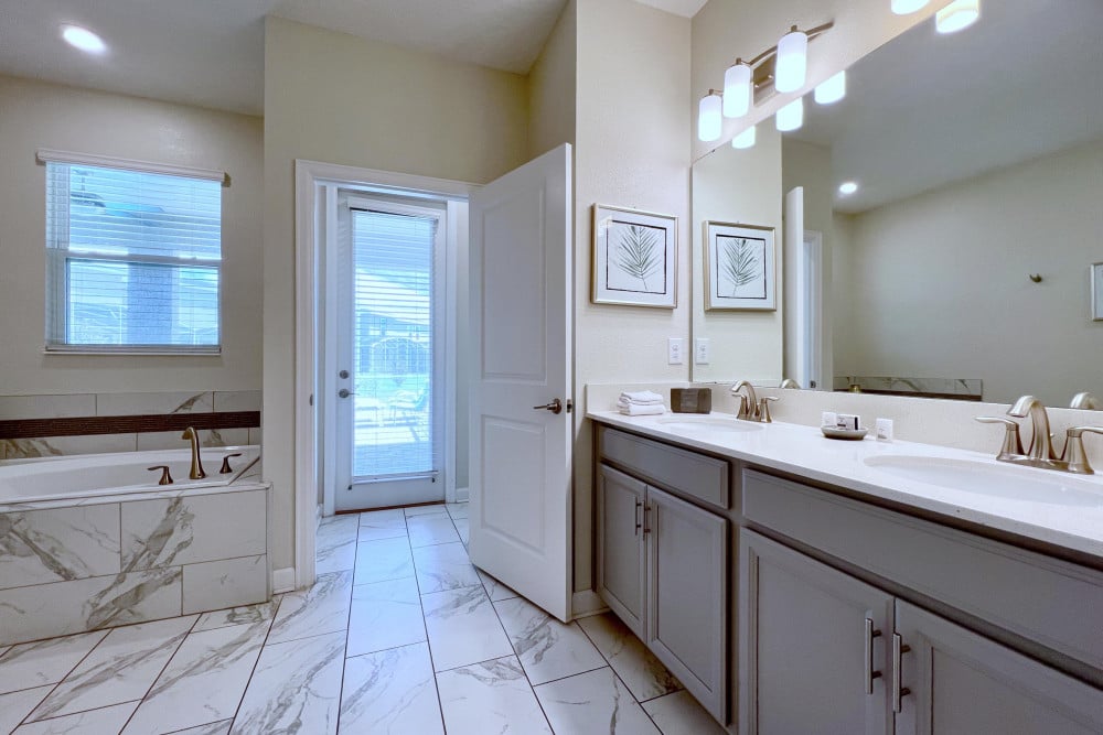 Championsgate 647