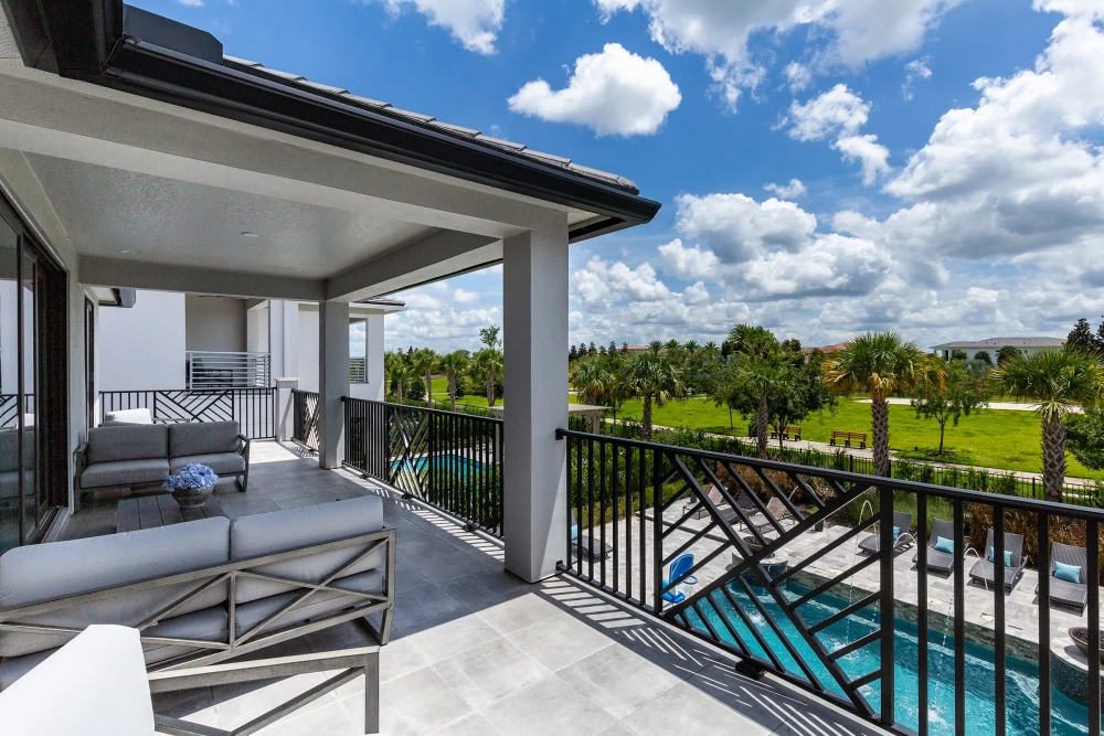 Bears Den 4