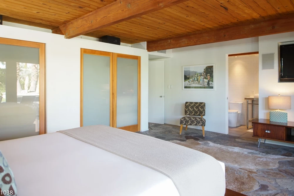 Palm Springs 2