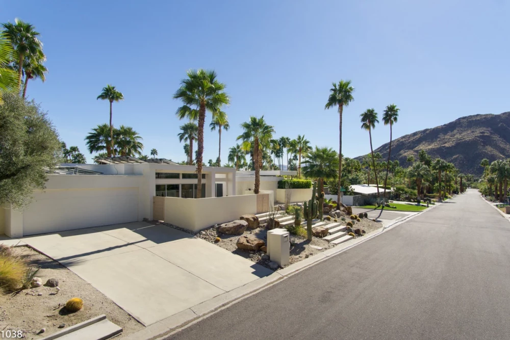 Palm Springs 2