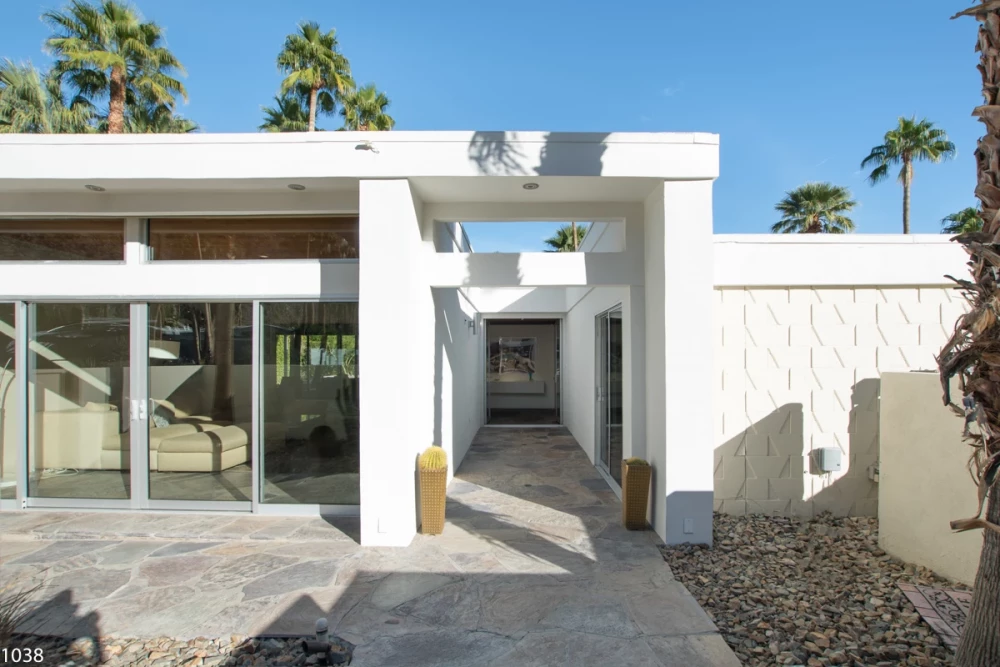 Palm Springs 2