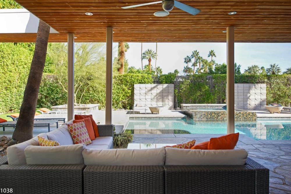 Palm Springs 2