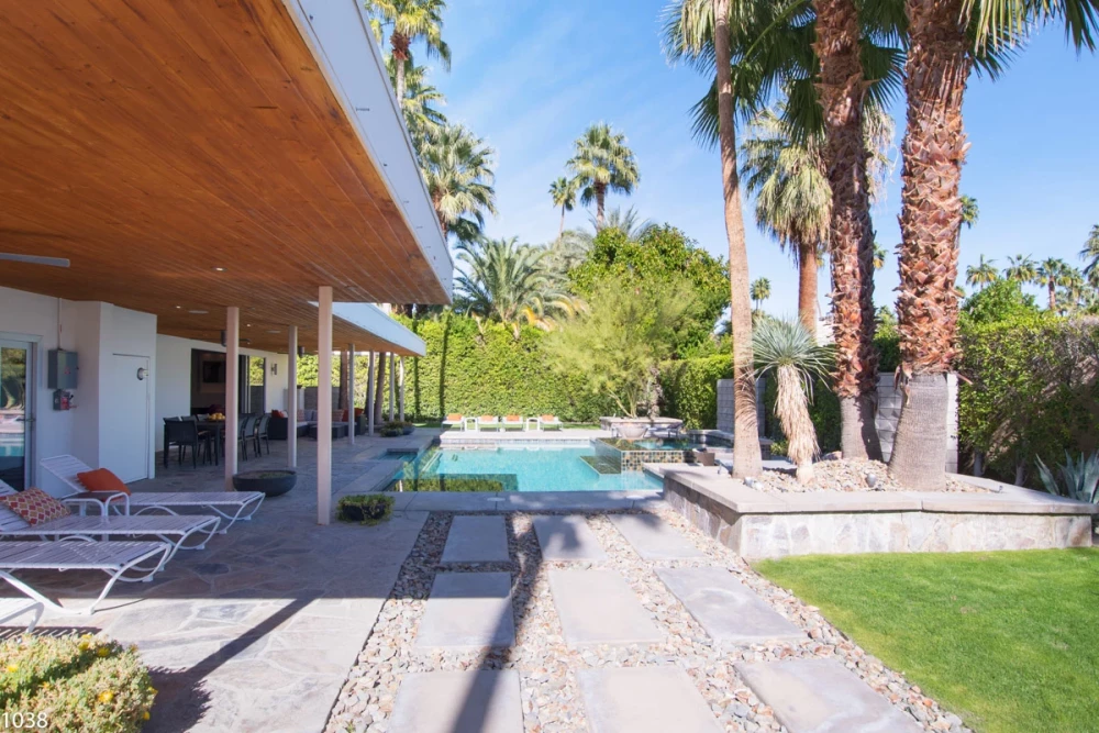 Palm Springs 2