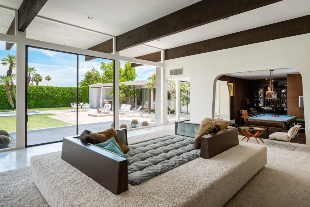 Palm Springs 9
