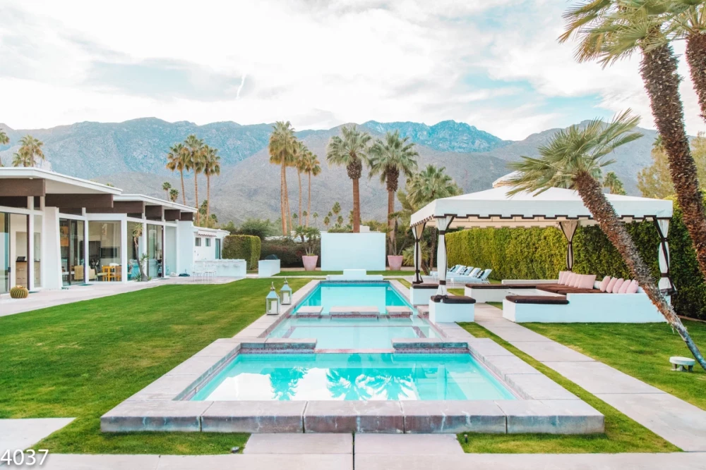 Palm Springs 9