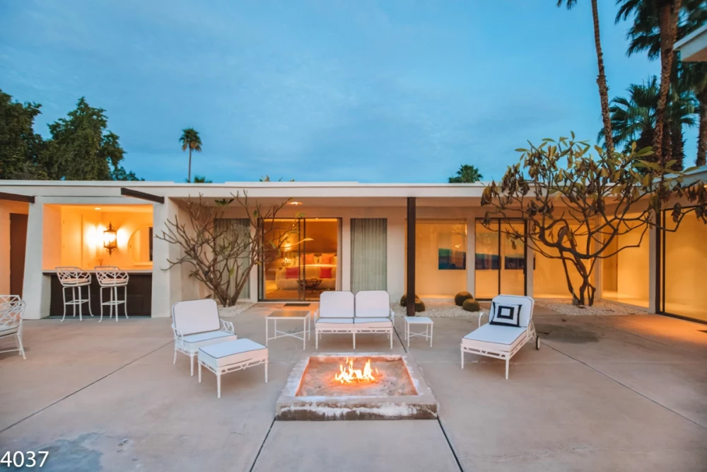 Palm Springs 9