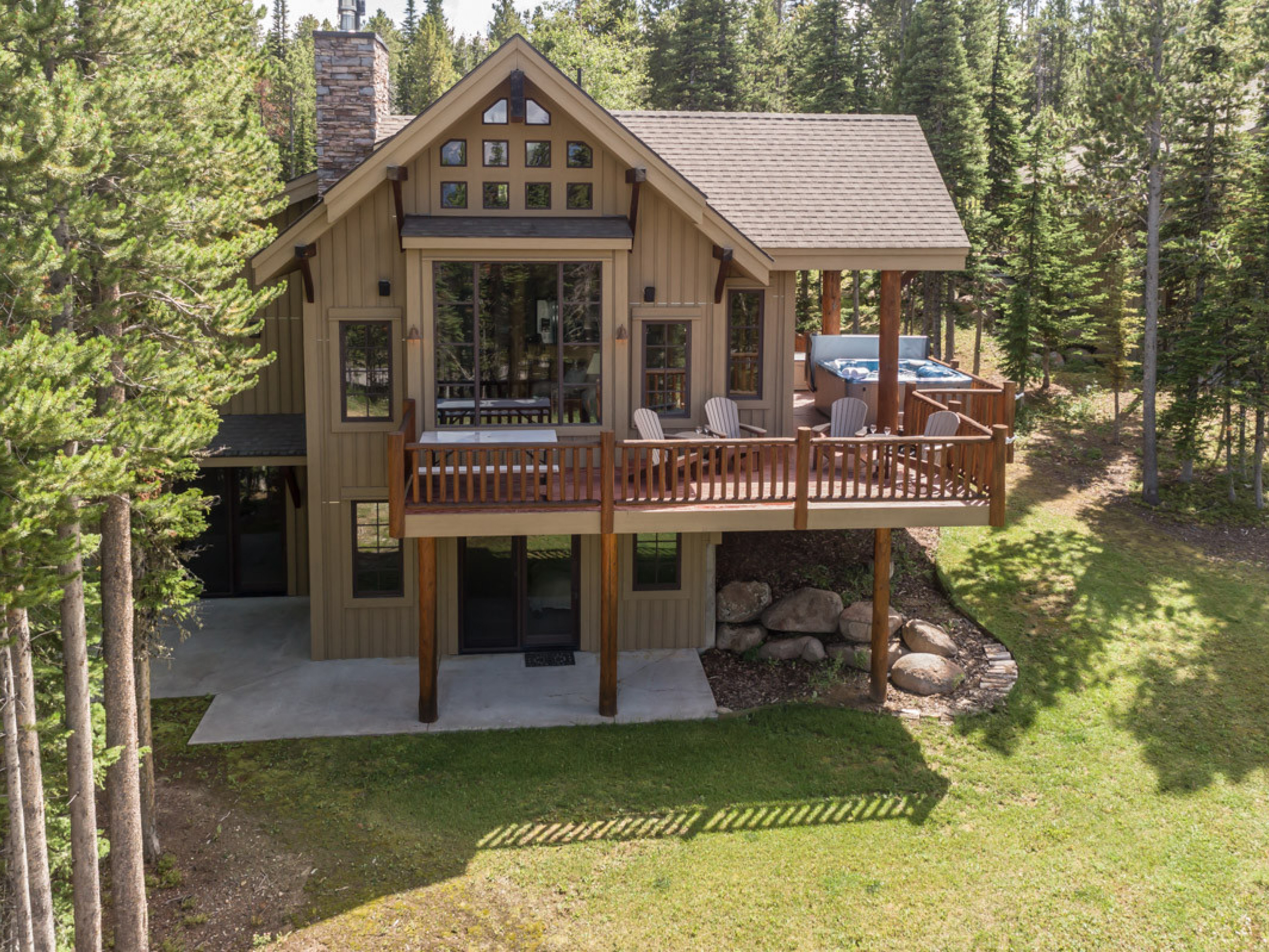 Big Sky 35 Yellowstone vacation rentals with hot tubs 