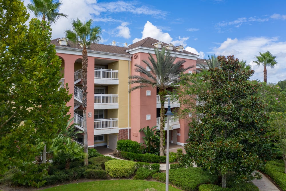 Reunion Resort 727