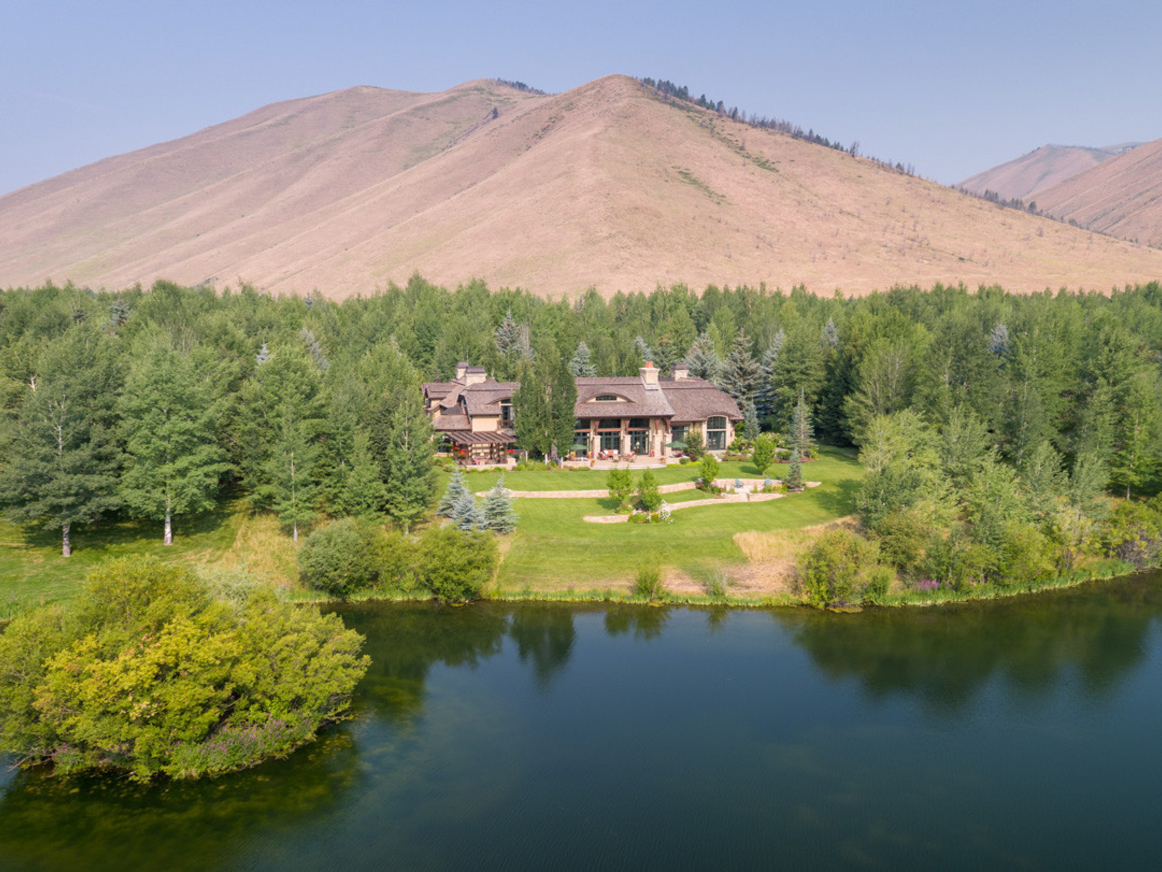 Sun Valley 43 lakefront vacation rentals for large groups
