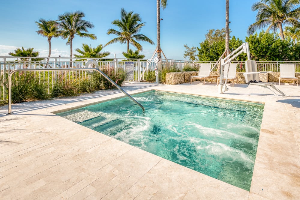 Islamorada Waterfront Suite 2 - Wheelchair Accessible