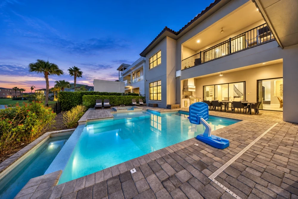 Reunion Resort 301