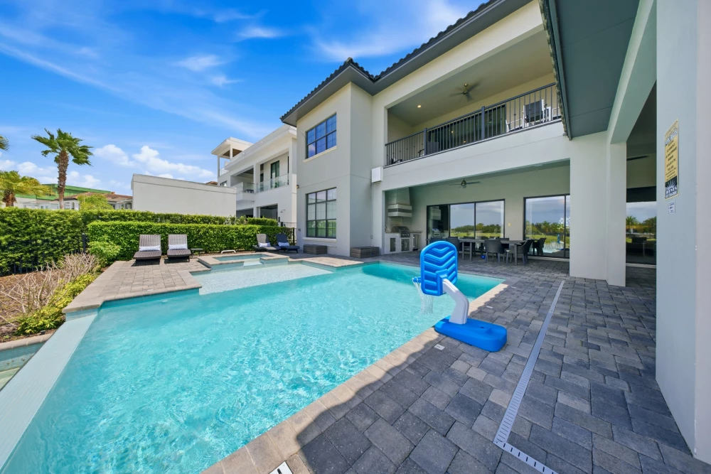 Reunion Resort 301