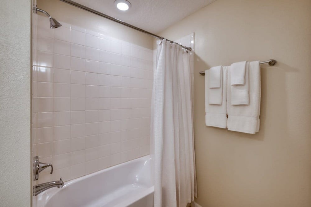 Storey Lake Resort 123