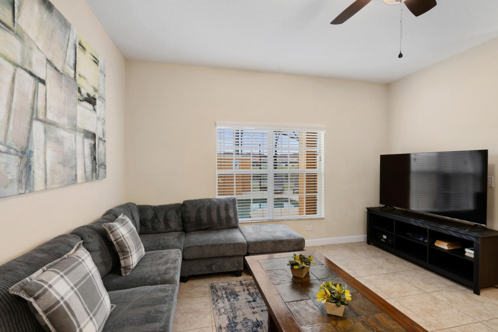 Paradise Palms Resort 279