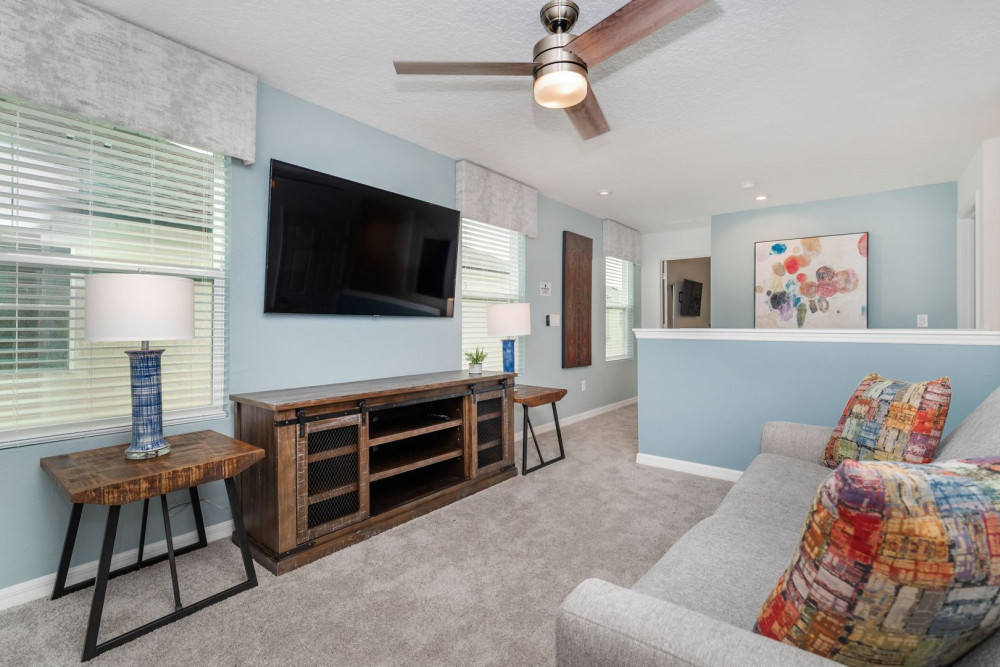 Solara Resort 387