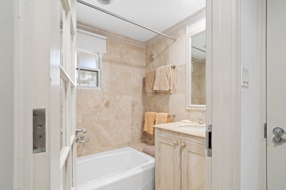 Villas on the Beach 201